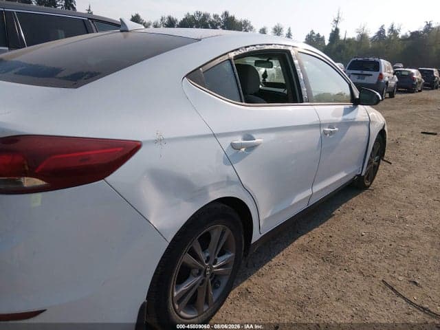 2017 HYUNDAI ELANTRA SE 17