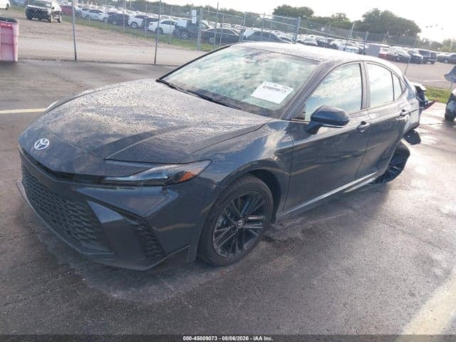 2025 TOYOTA CAMRY SE 2