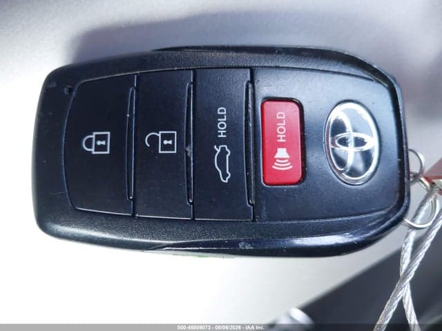 2025 TOYOTA CAMRY SE 11