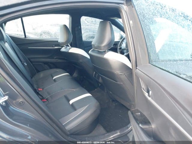 2025 TOYOTA CAMRY SE 8
