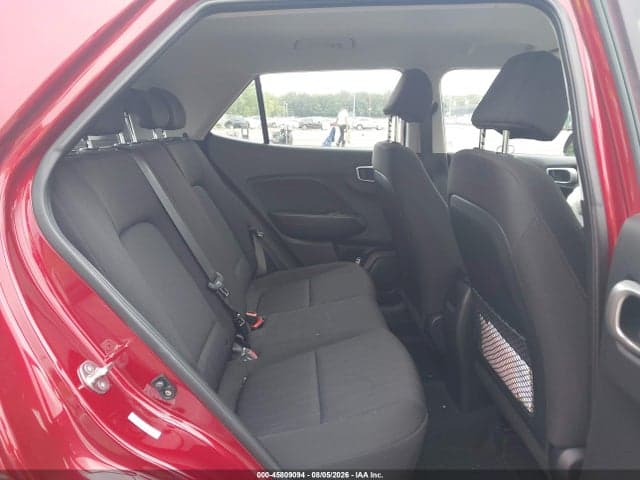 2024 HYUNDAI VENUE SE 8