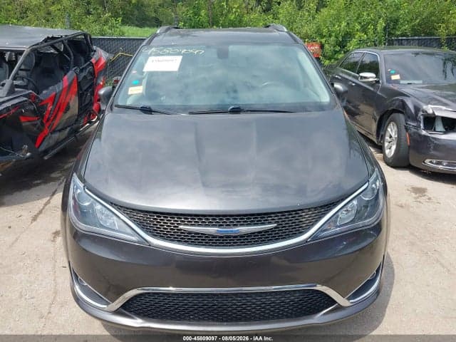 2018 CHRYSLER PACIFICA TOURING L 13