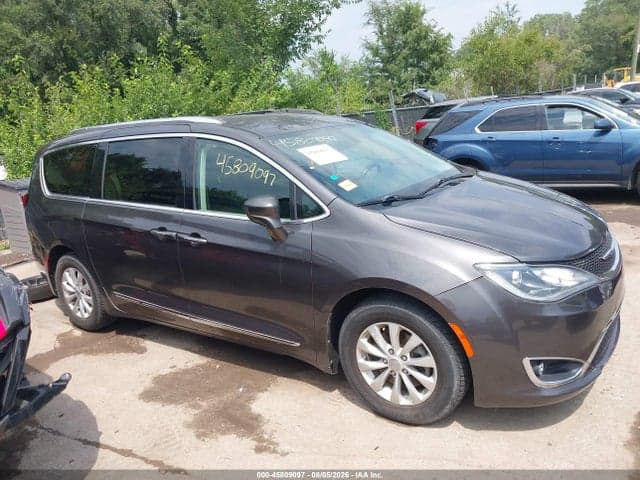 2018 CHRYSLER PACIFICA TOURING L 14