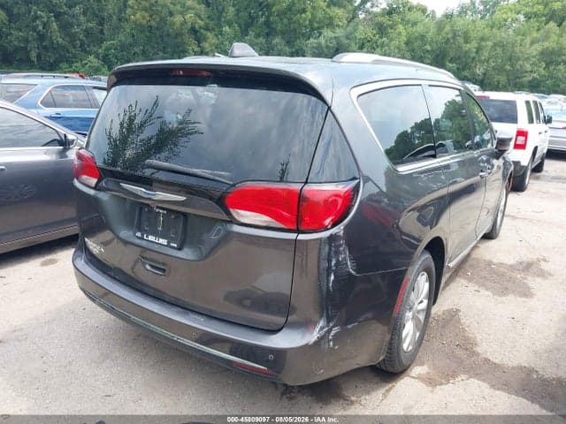 2018 CHRYSLER PACIFICA TOURING L 4