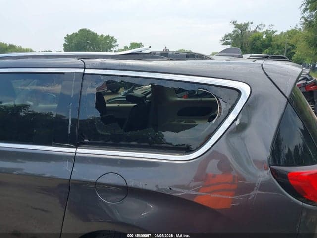 2018 CHRYSLER PACIFICA TOURING L 6