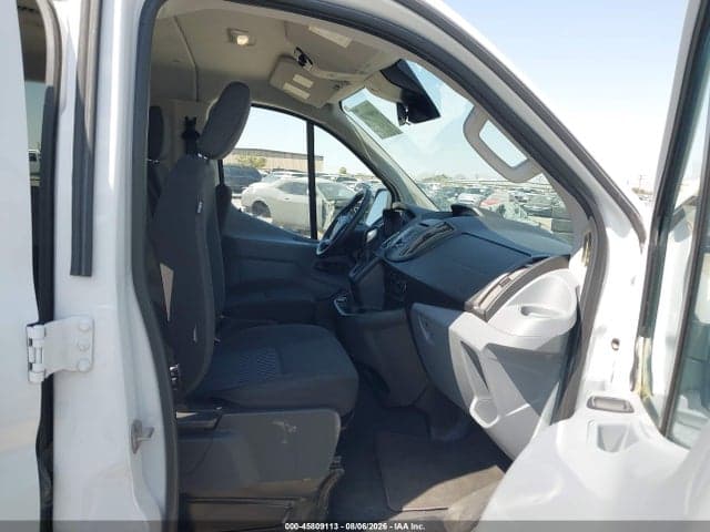 2018 FORD TRANSIT-350 XL 5