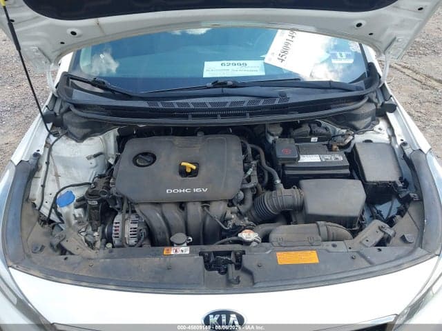 2017 KIA FORTE S 10