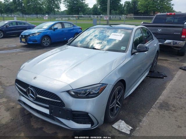 2025 MERCEDES-BENZ C 300 2