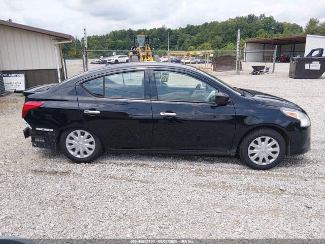 2019 NISSAN VERSA 1.6 SV 14