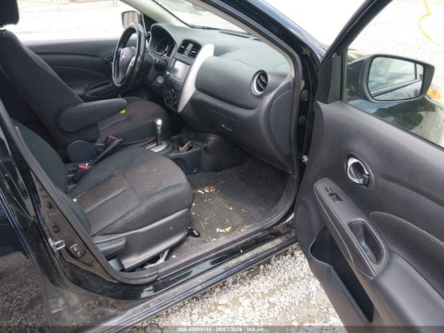2019 NISSAN VERSA 1.6 SV 5