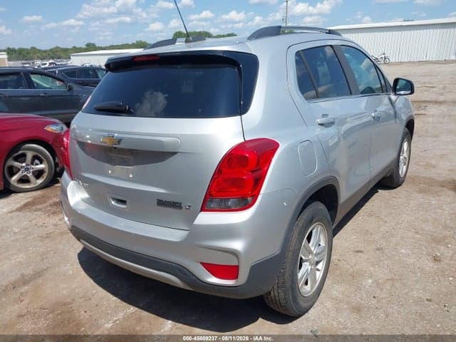 2017 CHEVROLET TRAX LT 4