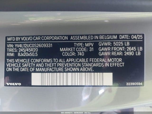 2025 VOLVO XC40 B5 PLUS DARK THEME 9