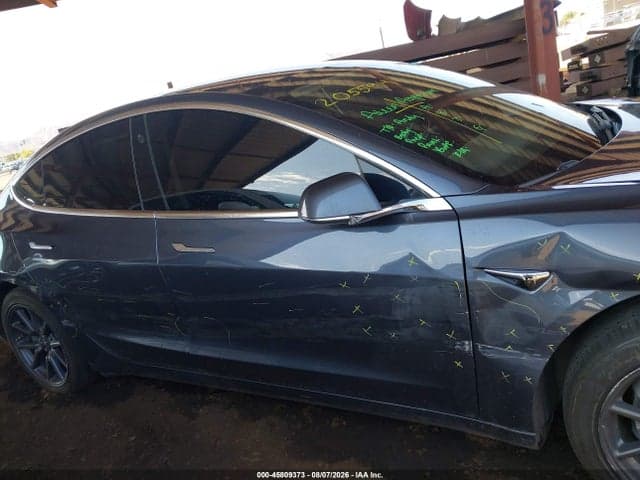 2019 TESLA MODEL 3 LONG RANGE/PERFORMANCE 13