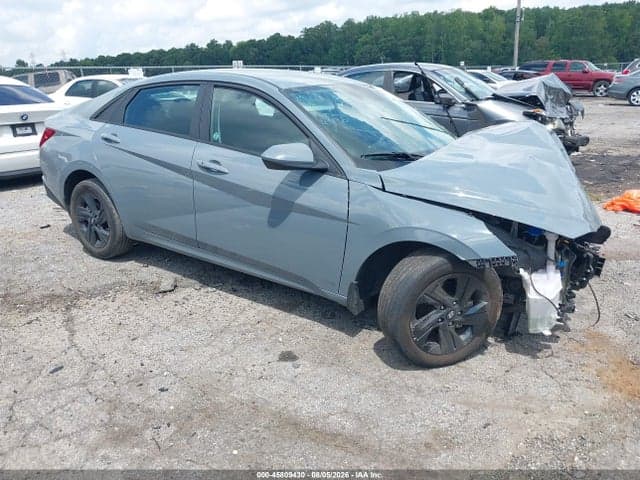 2022 HYUNDAI ELANTRA SEL 1
