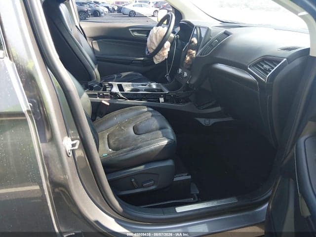 2022 FORD EDGE TITANIUM 5