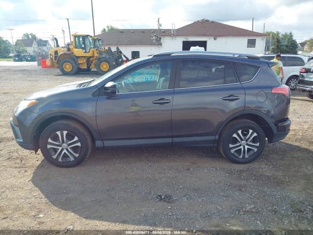 2017 TOYOTA RAV4 LE 14