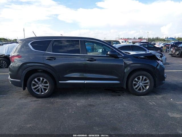 2020 HYUNDAI SANTA FE SE 13
