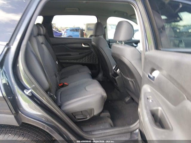 2020 HYUNDAI SANTA FE SE 8