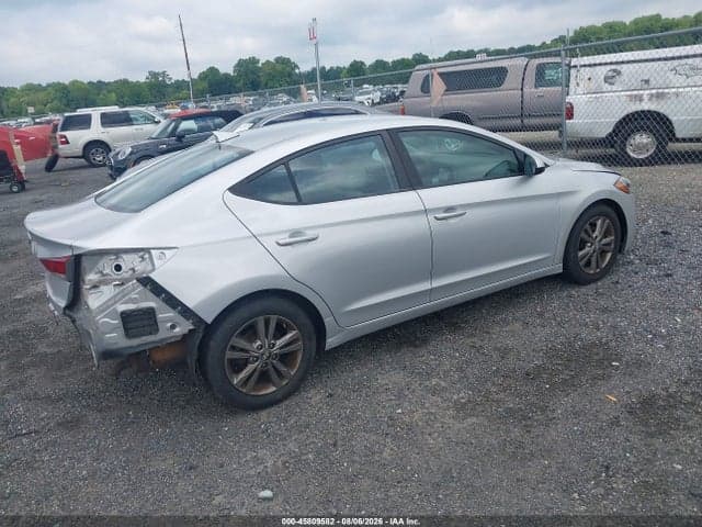 2018 HYUNDAI ELANTRA SEL 4