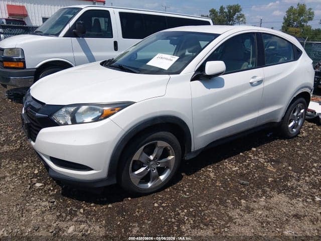 2018 HONDA HR-V LX 2
