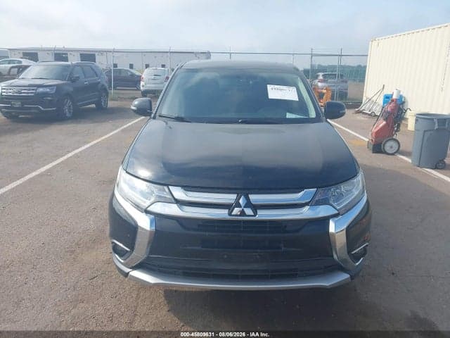 2018 MITSUBISHI OUTLANDER SE 12