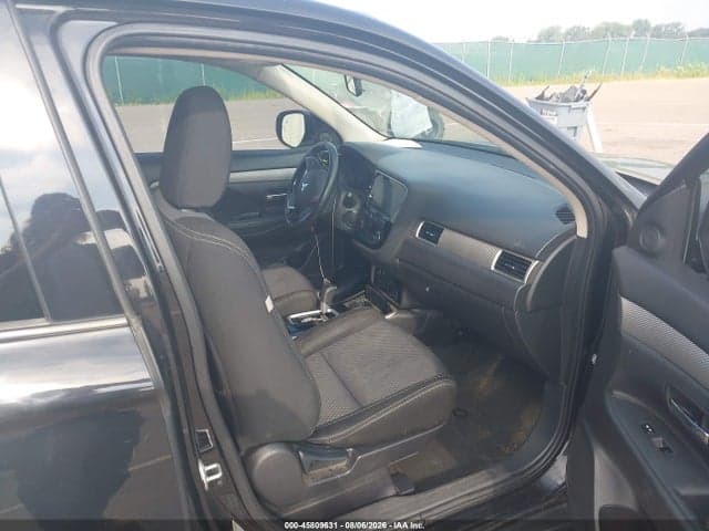 2018 MITSUBISHI OUTLANDER SE 5