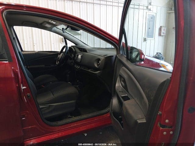 2018 TOYOTA YARIS SE 5