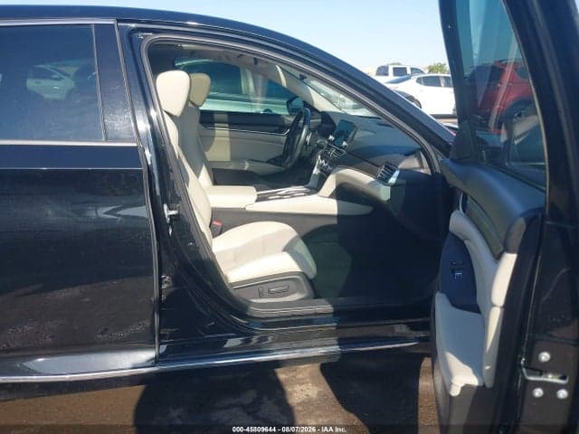 2018 HONDA ACCORD EX-L 2.0T 5