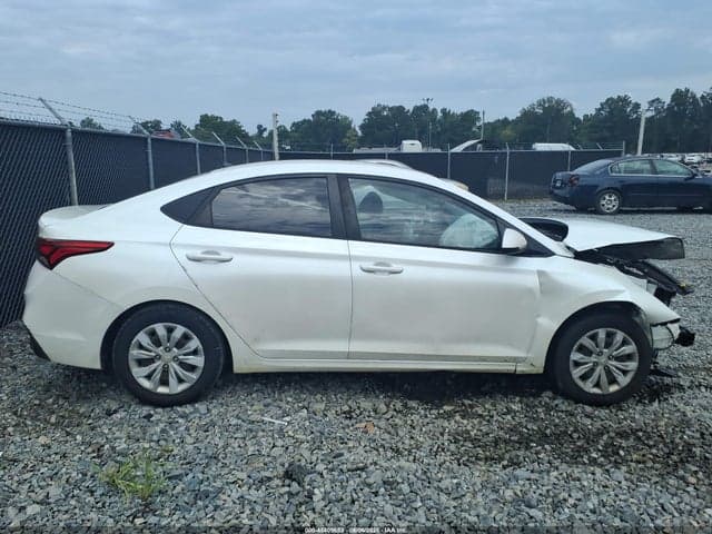 2020 HYUNDAI ACCENT SE 12