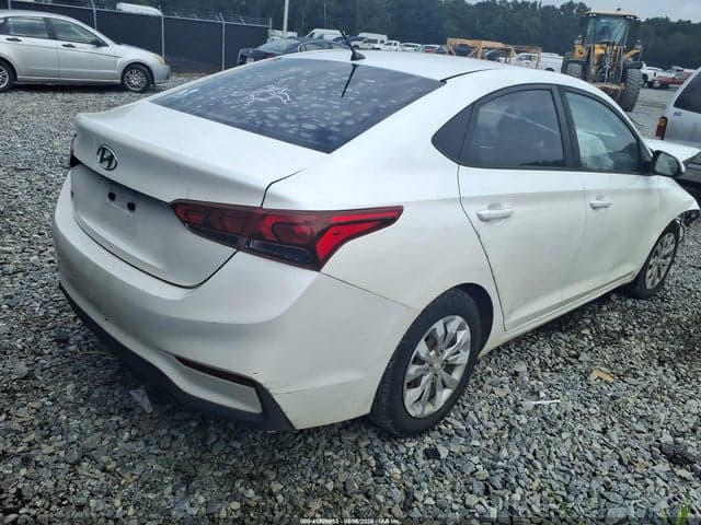 2020 HYUNDAI ACCENT SE 4