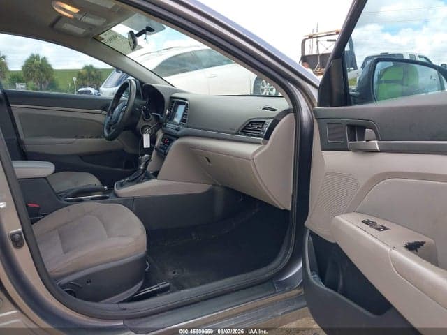 2018 HYUNDAI ELANTRA SEL 5