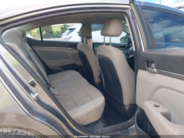 2018 HYUNDAI ELANTRA SEL 8