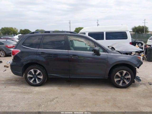 2017 SUBARU FORESTER 2.5I LIMITED 14