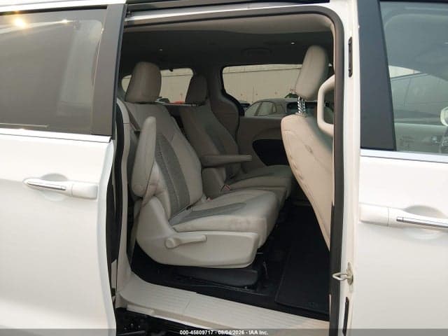 2018 CHRYSLER PACIFICA HYBRID TOURING PLUS 8