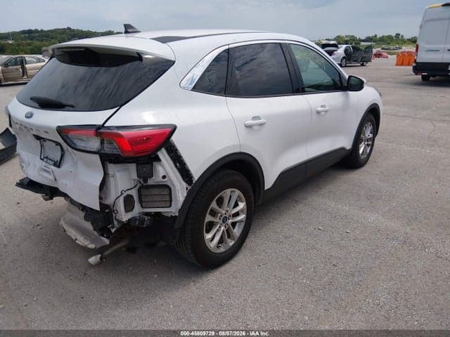 2021 FORD ESCAPE SE 4