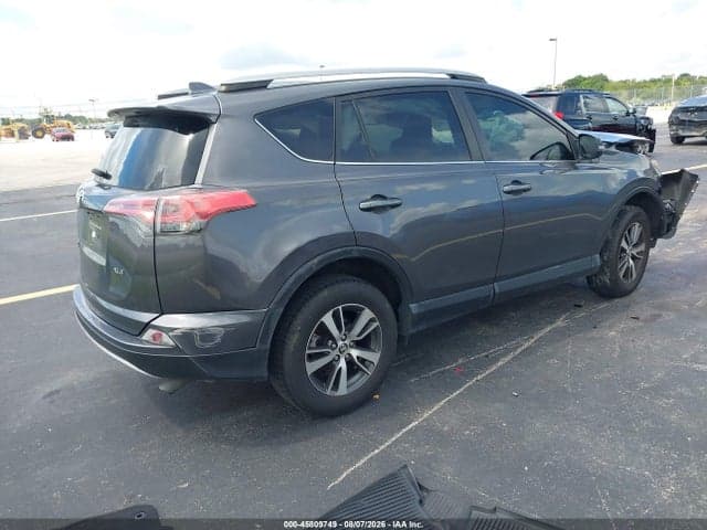 2018 TOYOTA RAV4 XLE 4