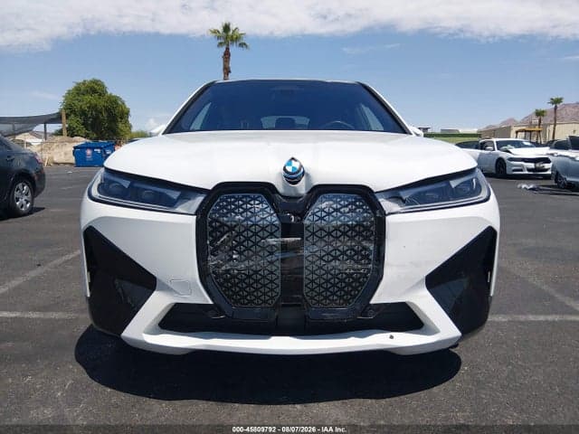 2025 BMW IX XDRIVE50 12