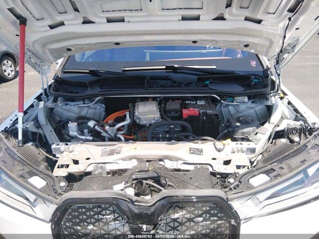 2025 BMW IX XDRIVE50 10
