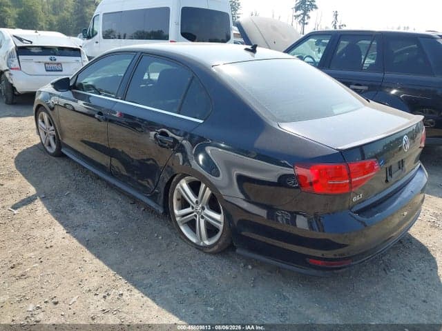 2017 VOLKSWAGEN JETTA GLI 3