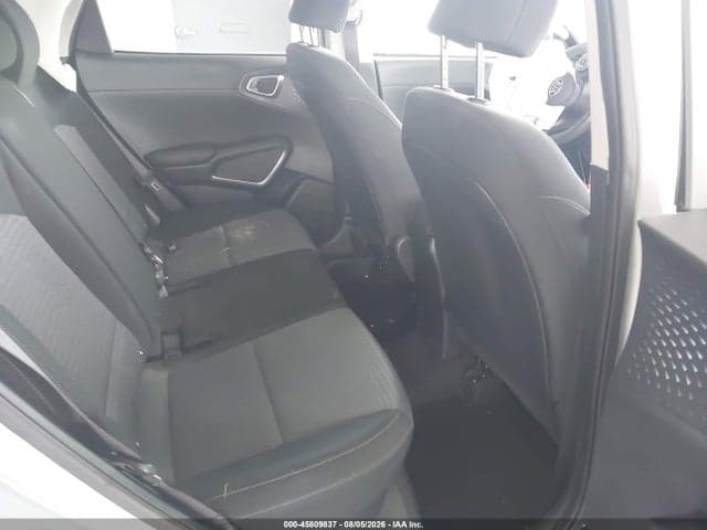 2021 KIA SOUL S 8