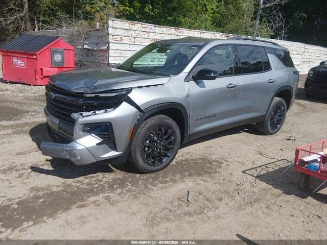 2026 CHEVROLET TRAVERSE AWD LT 2