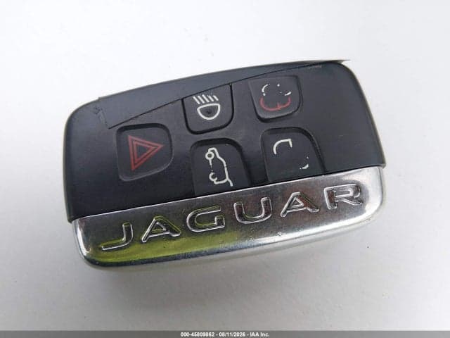 2018 JAGUAR F-PACE 25T PREMIUM 11