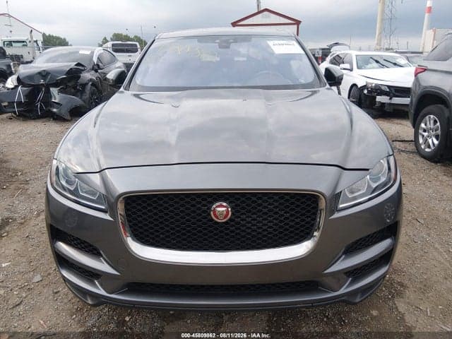 2018 JAGUAR F-PACE 25T PREMIUM 13