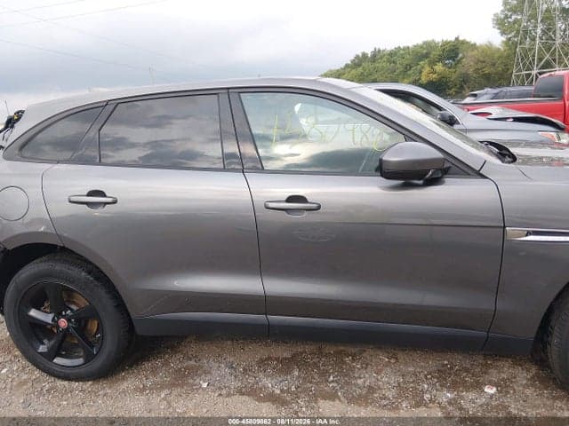 2018 JAGUAR F-PACE 25T PREMIUM 14