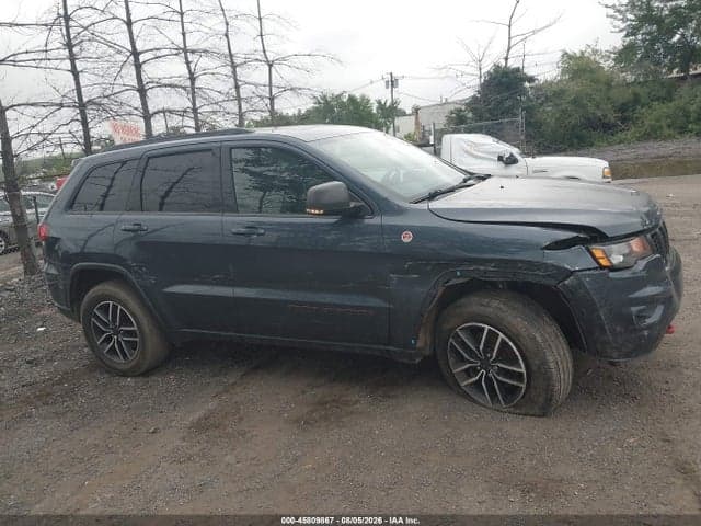 2020 JEEP GRAND CHEROKEE TRAILHAWK 4X4 13