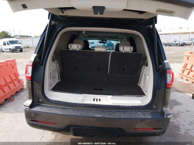 2019 LINCOLN NAVIGATOR BLACK LABEL 17
