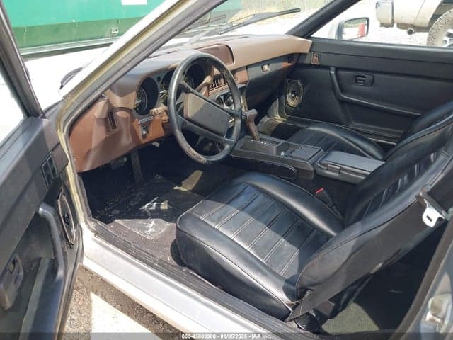 1984 PORSCHE 944 5