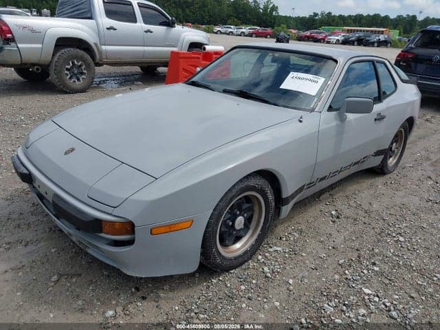 1984 PORSCHE 944 6