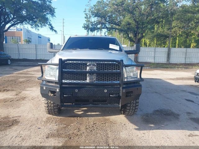 2018 RAM 3500 TRADESMAN 4X4 8' BOX 12