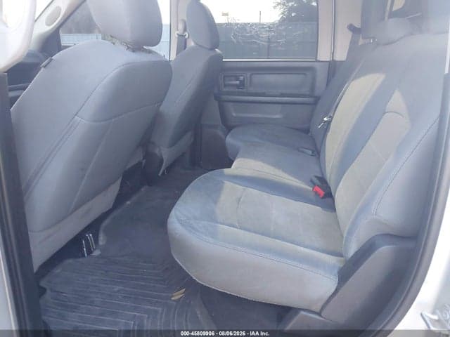 2018 RAM 3500 TRADESMAN 4X4 8' BOX 7